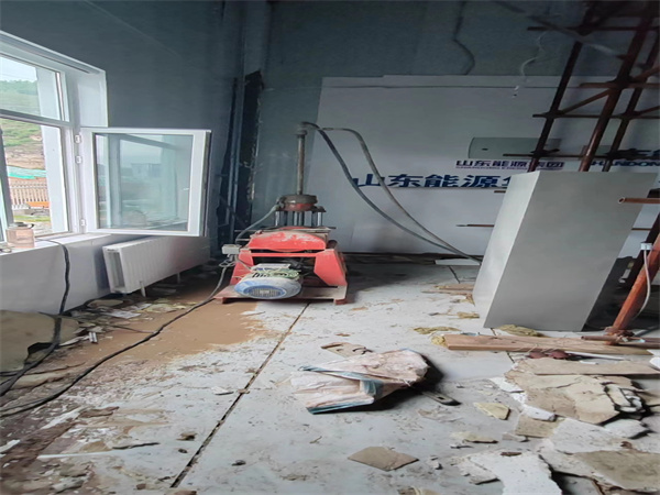 潞城地基基础下沉墙体裂缝加固注浆顶升施工